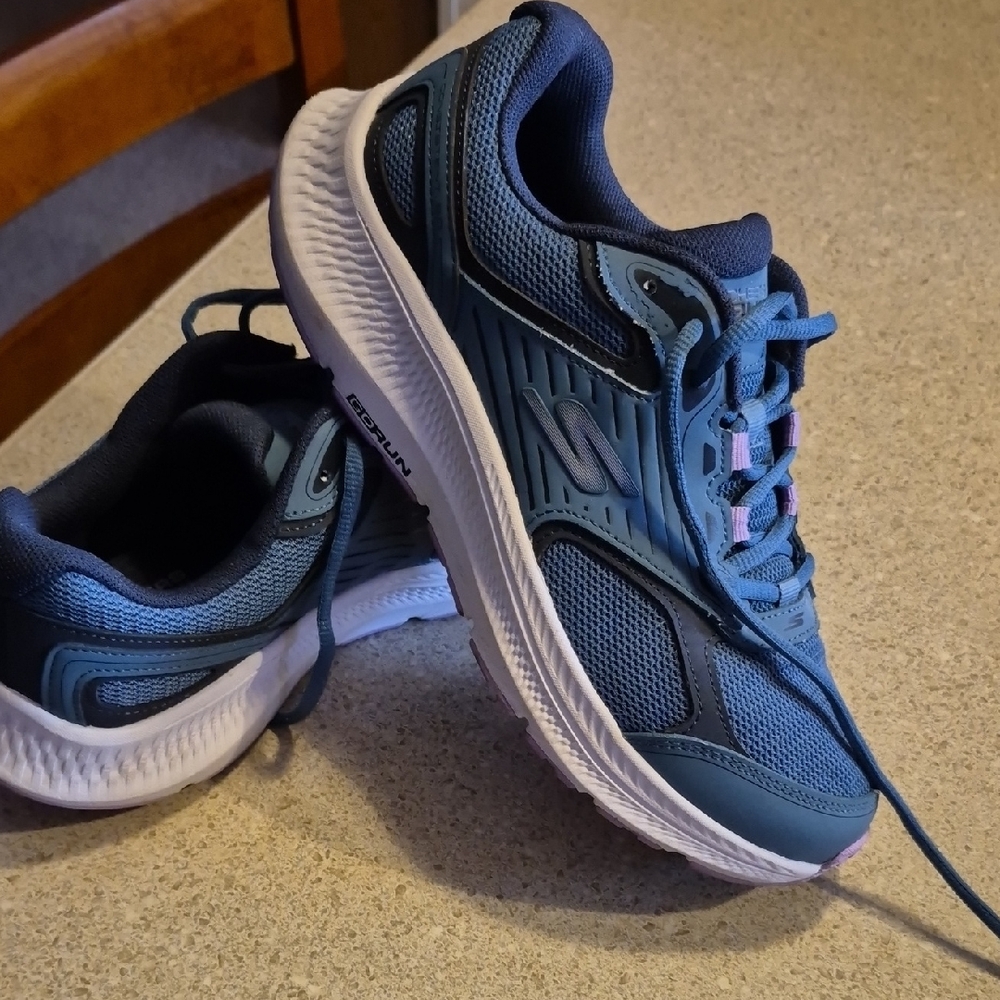 Skechers womens GoRun blue with purple accents.